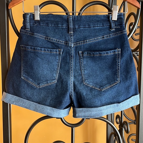 NO BOUNDARIES Jean shorts - Picture 3 of 8